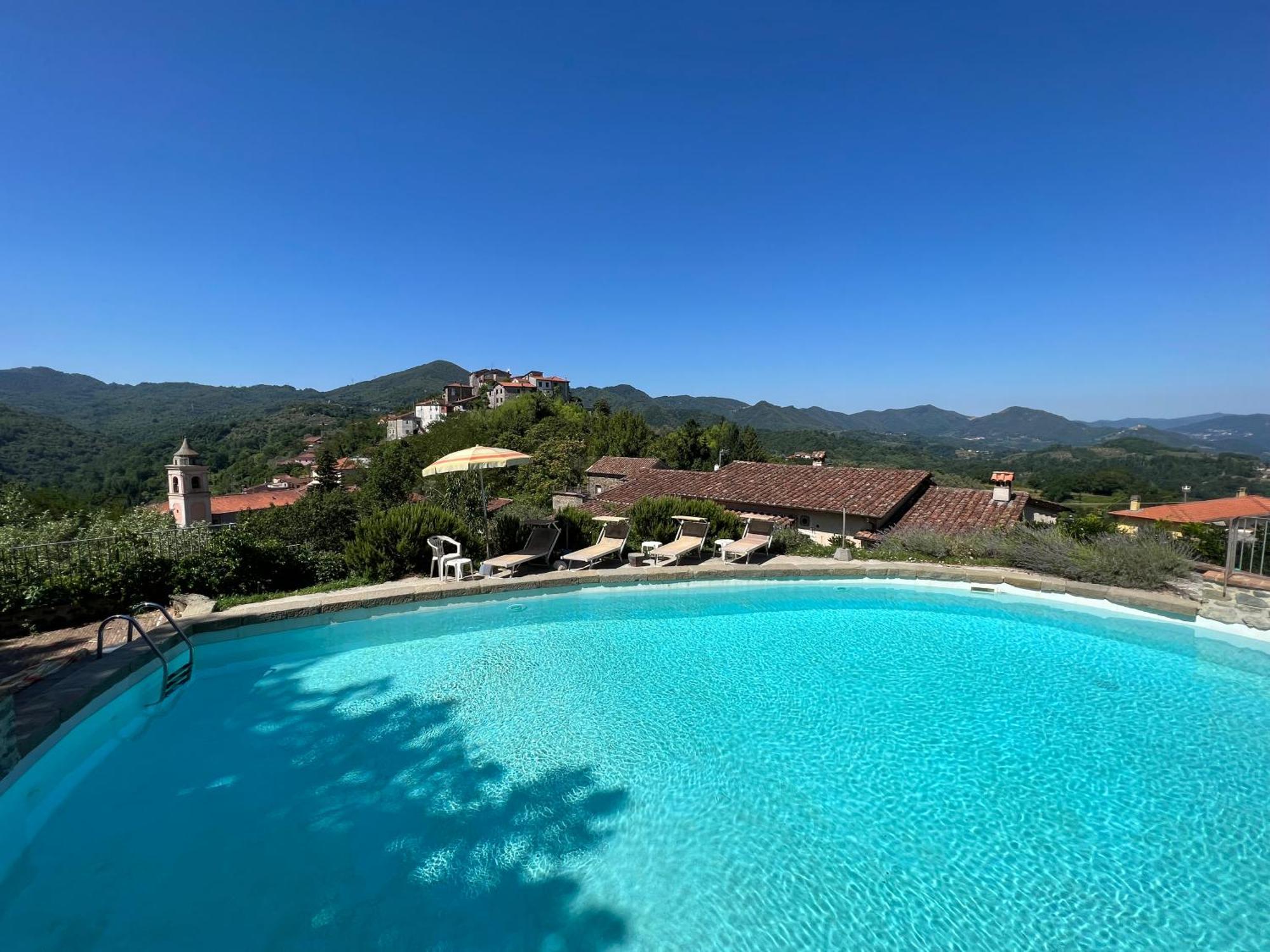 Podere Beatrice 20 Pax By Villasretreats Bardine di San Terenzo Buitenkant foto
